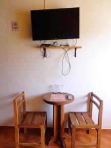 Μια τηλεόραση ή/και κέντρο ψυχαγωγίας στο Hostal Pablito