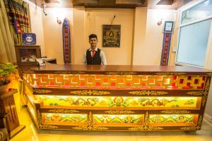Μέλη του προσωπικού του Hotel Yambu kathmandu