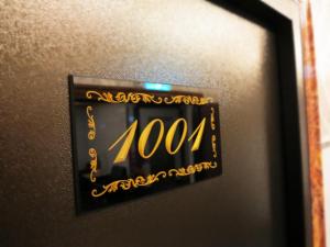 Certificato, attestato, insegna o altro documento esposto da Gold Sand Hotel
