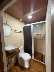 Gallery image of Casa Kaab - Beachfront - Barra de Coyuca in Barra de Coyuca