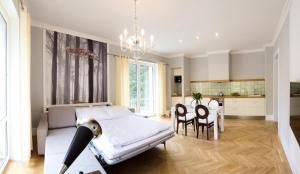 Postel nebo postele na pokoji v ubytování Spa Hotel Garni Löwenstein + 31 fotografií