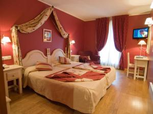 Gallery image of Hotel Pradas Ordesa in Broto