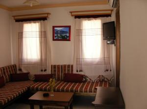 TV a/nebo společenská místnost v ubytování Ten Aparts