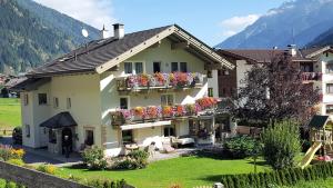 Galeriebild der Unterkunft Haus am Wald in Neustift im Stubaital