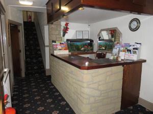 The lobby or reception area at Glencoe 