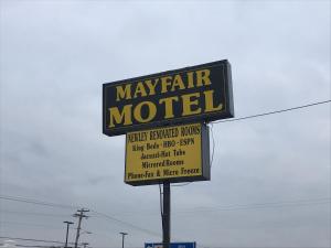Certifikát, hodnocení, plakát nebo jiný dokument vystavený v ubytování Mayfair Motel