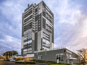 a rendering of a hotel building at Novotel Lencois Paulista in Lençóis Paulista