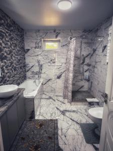 Kupatilo u objektu Casa Veche +46 fotografija