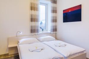 Postel nebo postele na pokoji v ubytování Hotel Valdes
