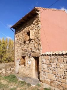 Gallery image of Casa Rural La Tormenta in Albendiego