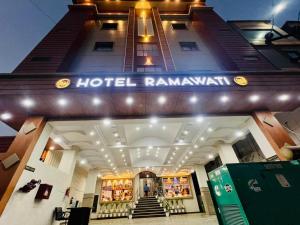 a hotel rammammaan building with a sign on it at Hotel Ramawati Near Ganga Ghat, Haridwar in Haridwār +22 photos