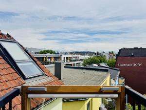 a view from the roof of a building at URBAN STAY Hamburg - Apartments "BACKBORD" & "STEUERBORD mit Sauna" in Hamburg