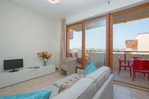 Posedenie v ubytovaní Benacus E4 Apartment by Wonderful Italy
