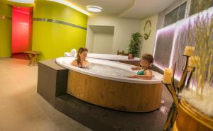 Apgyvendinimo įstaigoje Lifestyle & Spa Hotel Grächerhof viešintys svečiai