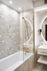 Bilik mandi di Simbad Hotel & Bar Superior +35 gambar