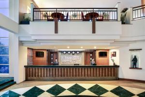 Vstupní hala nebo recepce v ubytování Mercure Jakarta Kota + 37 fotografií