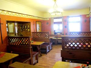 Χώρος καθιστικού στο Hotel U Lišky