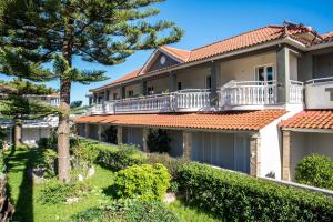 Clădirea în care este situat/ăaparthotelul