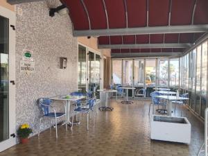 Restaurant o un lloc per menjar a Hotel Serenella