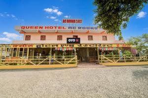 Gallery image of Hotel O queen hotel & restaurant in Bhopal +22 photos