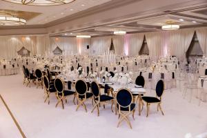a large banquet hall with tables and chairs at Portland Marriott Downtown Waterfront in Portland