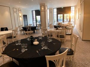 Un restaurant sau alt loc unde se poate mânca la Hotel Astoria City Center