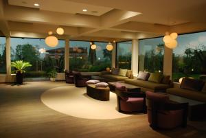 Hotel Désirée - Garda Lake Collection的休息区