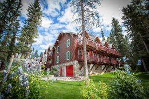 Gallery image of Paradise Lodge and Bungalows in Lake Louise