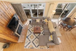 an overhead view of a living room with a couch at Snowbridge Square #F206 in Copper Mountain