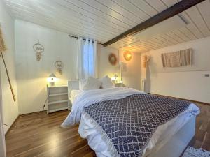 a bedroom with a large bed in a room at Briedel in Briedel