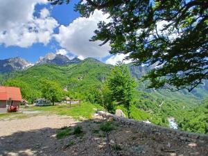 a view of the mountains from a house at Stilios guesthouse in Grumas