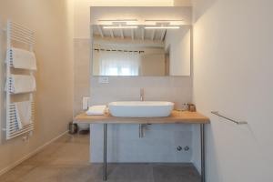 Bilik mandi di AmiRooms Affittacamere