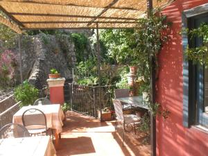 Aed väljaspool majutusasutust B&B L'Orto Sul Tetto