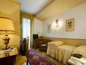 Gallery image of Hotel De La Poste in Cortina dʼAmpezzo