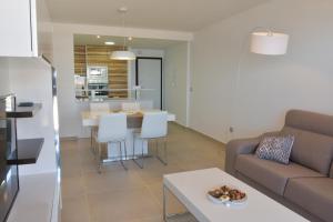 Posedenie v ubytovaní Infinity View by Mar Holidays - Arenales del Sol
