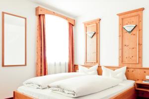 Gallery image of Schweiger's Landgasthof in Wartenberg +10 photos