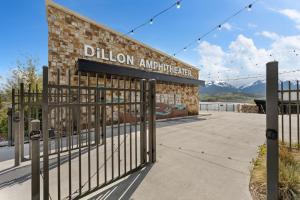 a building with a sign that readsilation amphitheater at Summit Blue #30 : 2 in Silverthorne
