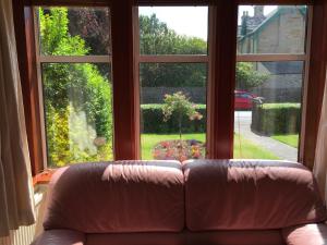 A seating area at Blackburn Villa B&B 
