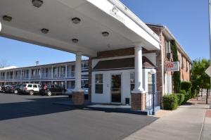 Gallery image of University Inn in Tucson