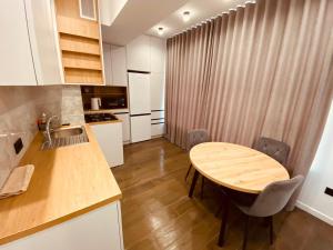 Dapur atau dapur kecil di Jet Hotel