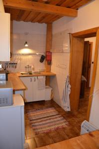Cucina o angolo cottura di Drevenička Jakubko