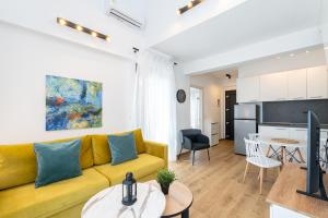 Kuchyň nebo kuchyňský kout v ubytování Danai Residential Complex