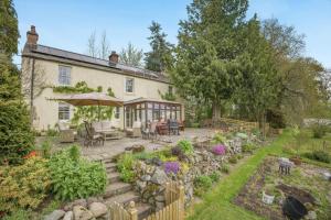 an image of a house with a garden at 3 Bed in Lintrathen oc-w42585 in Bridgend of Lintrathen