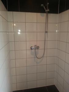 Ένα μπάνιο στο Apartaments Am Schloß +44 φωτογραφίες