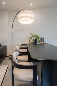 a dining room with a table and chairs at Nakwon Stay 3-Min Walk to Anguk & Jongno 3-ga Stations in Seoul
