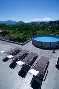 Piscina a Pollux o a prop