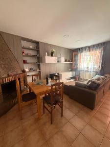 Gallery image of Villa Germans in Lloret de Mar +23 photos