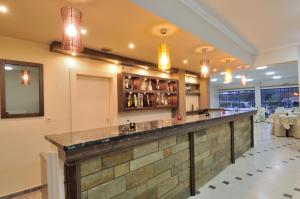 Lounge nebo bar v ubytování Lintzi Hotel