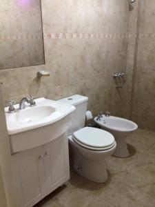 Ένα μπάνιο στο Apartamentos Los Teros +10 φωτογραφίες