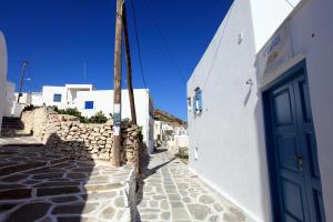 Gallery image of Stegadi Apartments Sikinos in Sikinos